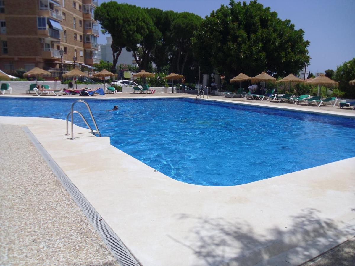 Sunny Studio In Piscis Building Benalmádena Buitenkant foto