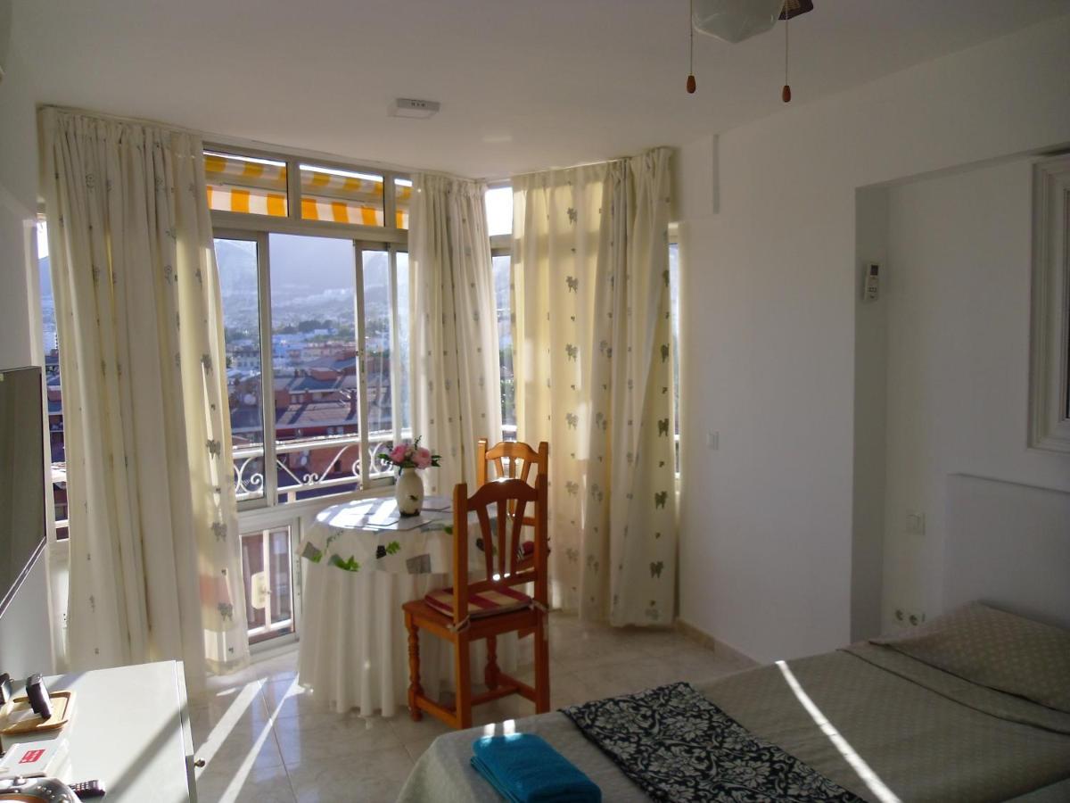 Sunny Studio In Piscis Building Benalmádena Buitenkant foto